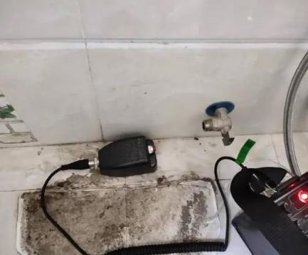金台屋顶漏水维修公司分享下卫生间漏水的危害及解决方法